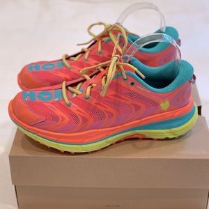 HOKA One One SPEEDGOAT runners